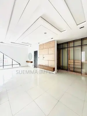 5bdrm Duplex in Lekki Phase 1 for sale