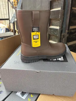 Riggers Safety Boots Alaska C Pro Safety Jogger