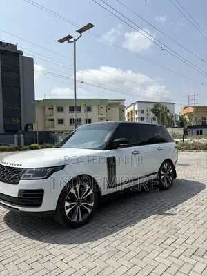 Land Rover Range Rover 5.0L V8 Supercharged SV Autobiography 2018 White