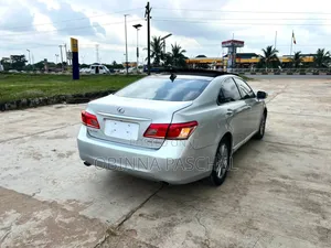 Lexus ES 350 2010 Silver
