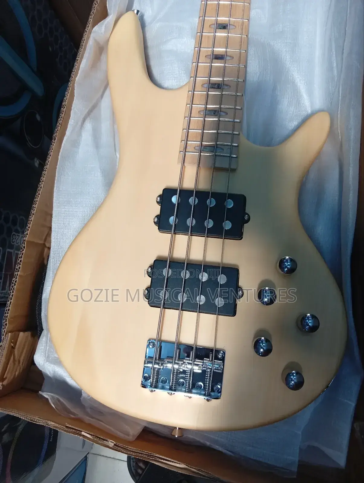 Aivarez 4 String Bass Guitar