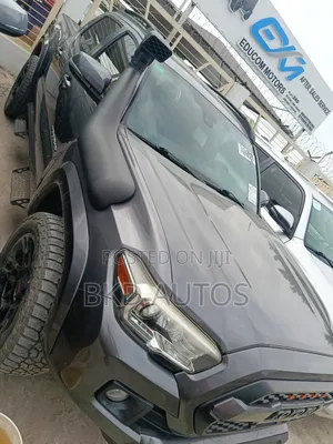 Toyota Tacoma TRD Off Road 2018 Gray
