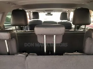 Toyota Highlander XLE 4x2 V6 (3.5L 6cyl 8A) 2017 Maroon