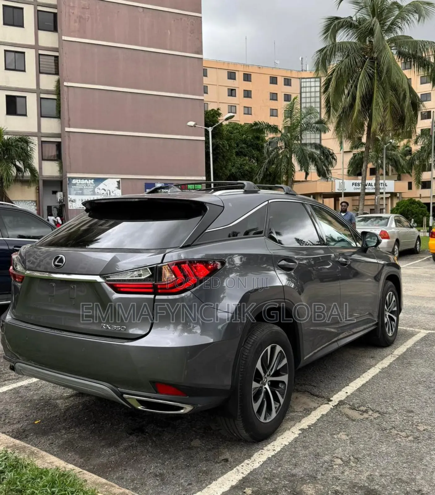 Lexus RX 2021 Gray