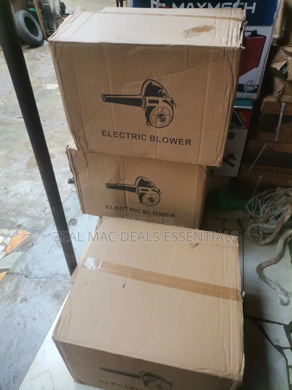 Lion Electric Air Blower
