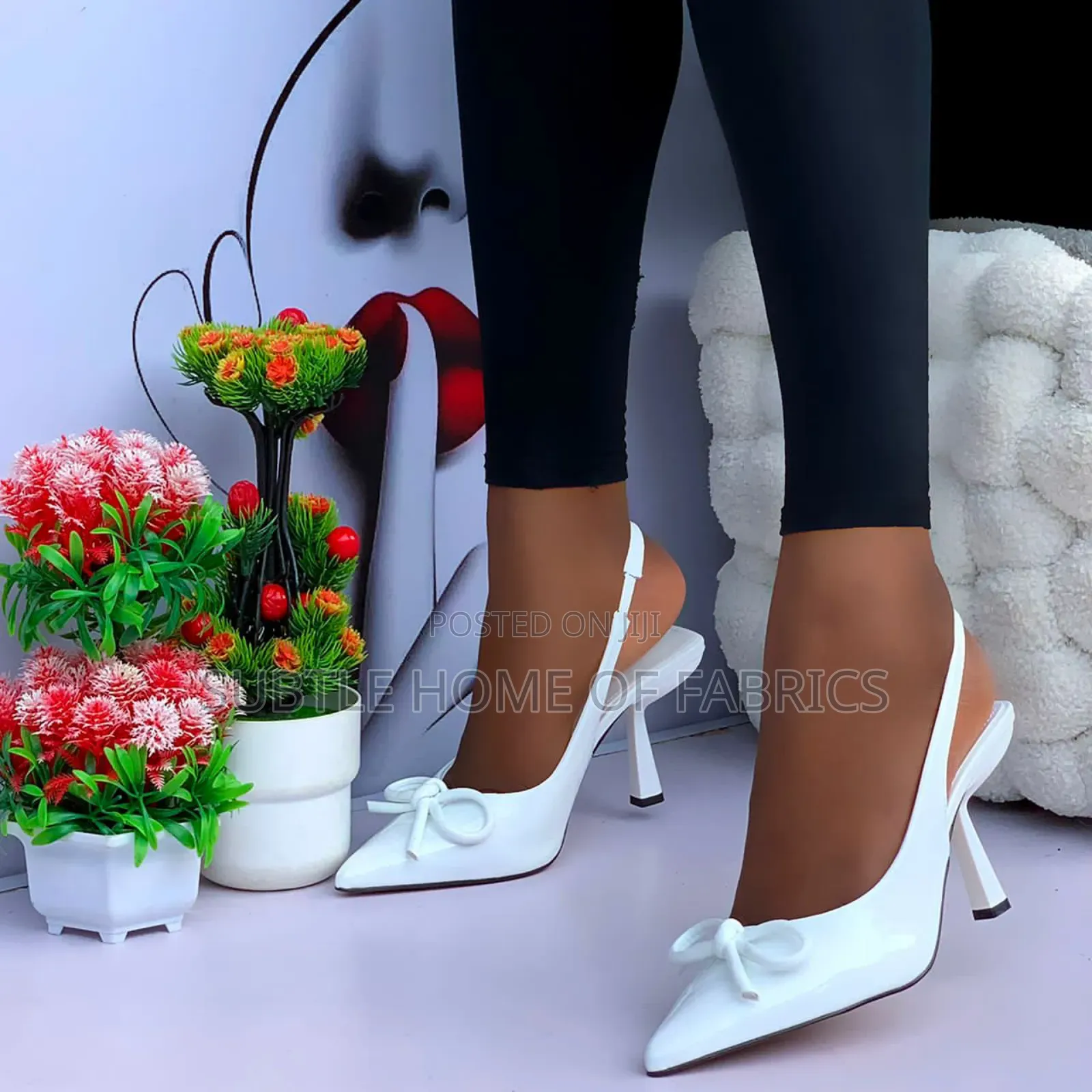 Elegant Ladies Patent Bow Heels – Perfect December Gift Choice 