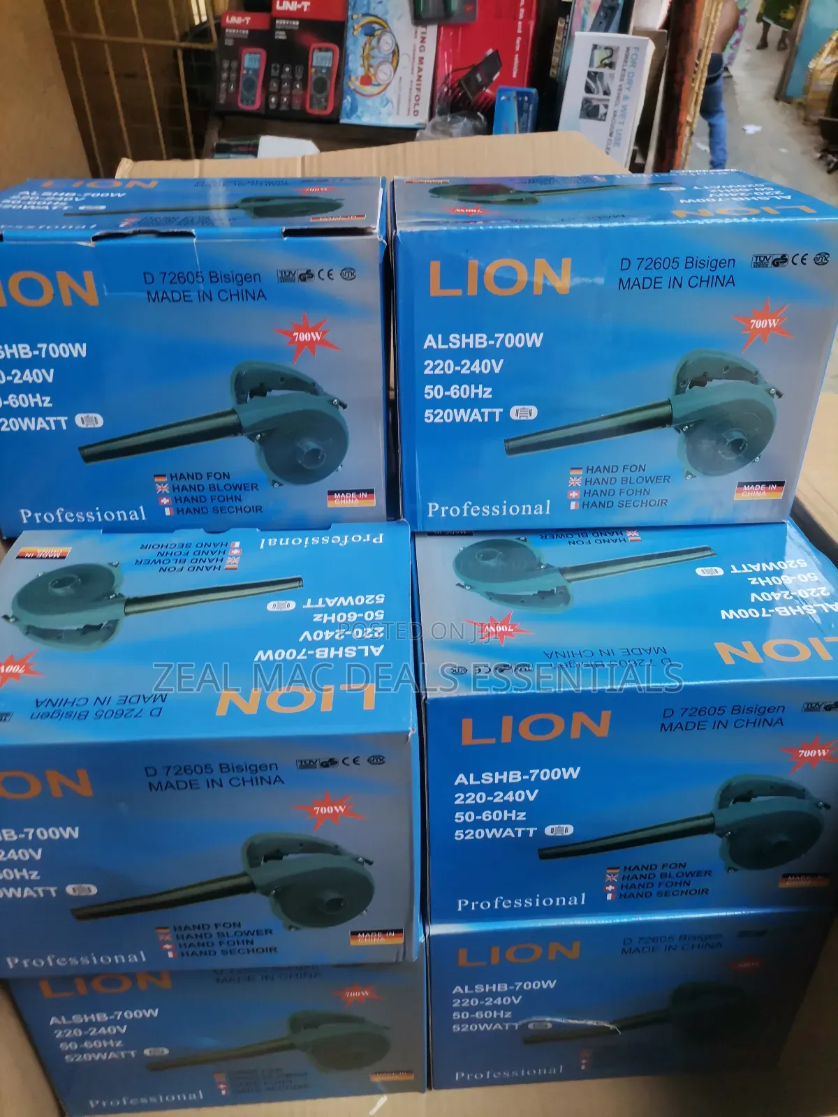 Lion Electric Air Blower