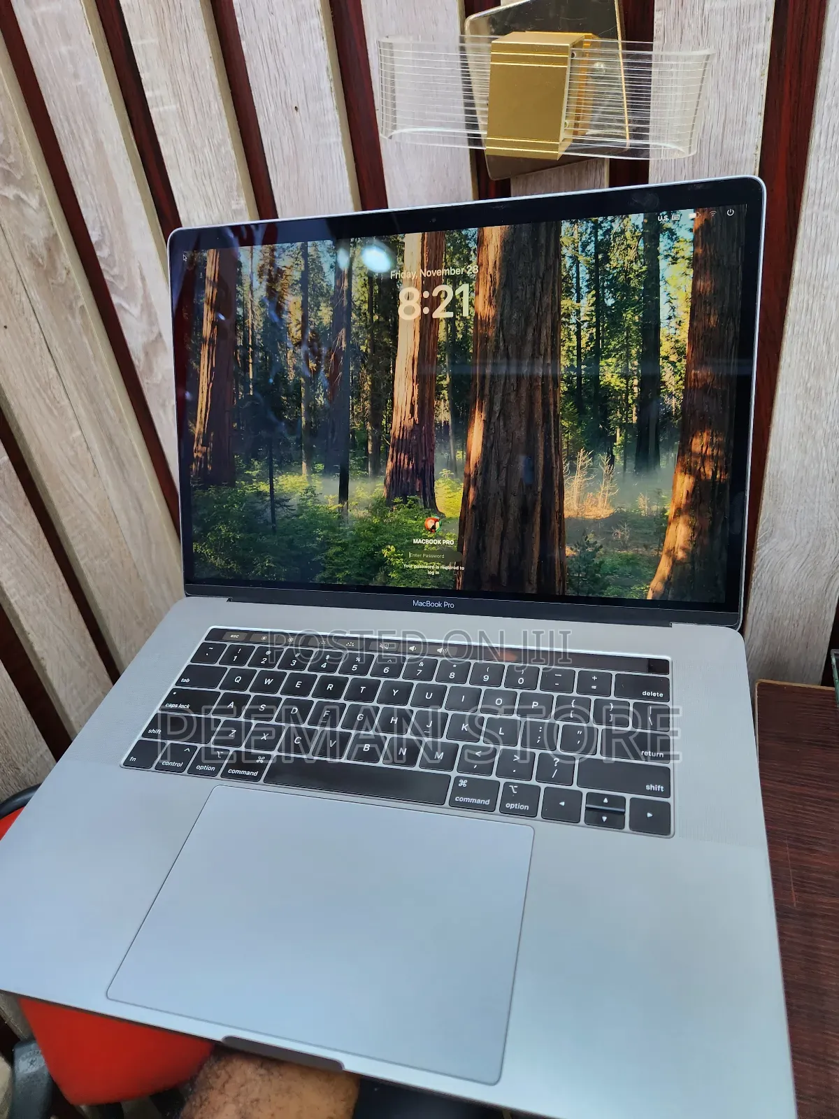 Laptop Apple MacBook Pro 2019 16GB Intel Core I7 SSD 512GB