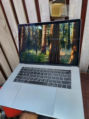 Laptop Apple MacBook Pro 2019 16GB Intel Core I7 SSD 512GB