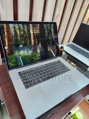 Laptop Apple MacBook Pro 2019 16GB Intel Core I7 SSD 512GB
