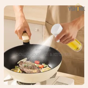 Plastic Spray Bottle