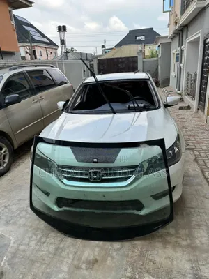 Honda Accord 2015 Windscreen Glass Available