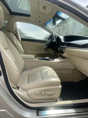 Lexus ES 2013 Gold