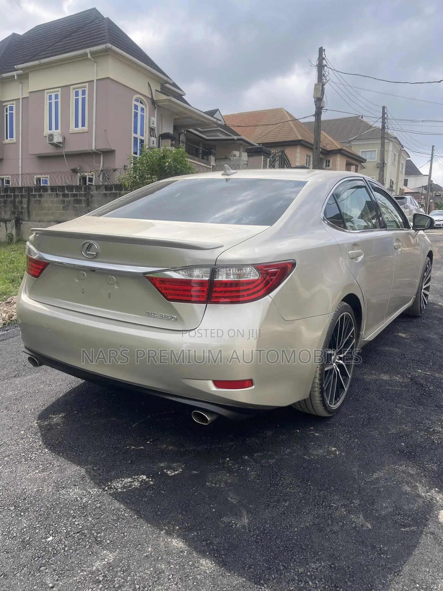 Lexus ES 2013 Gold