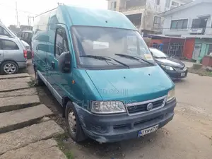 Fiat Ducato 2010 Green