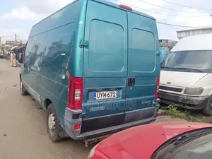 Fiat Ducato 2010 Green