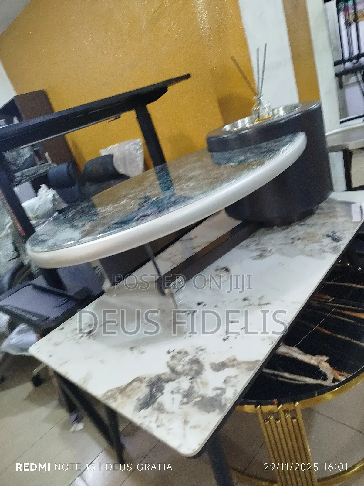 Luxury Centre Table With Storage