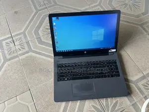 Laptop HP Pavilion 10 8GB AMD A6 HDD+SSD 128GB
