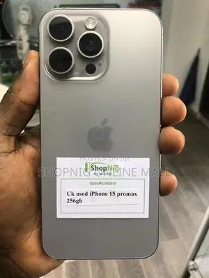 Apple iPhone 15 Pro Max 256 GB