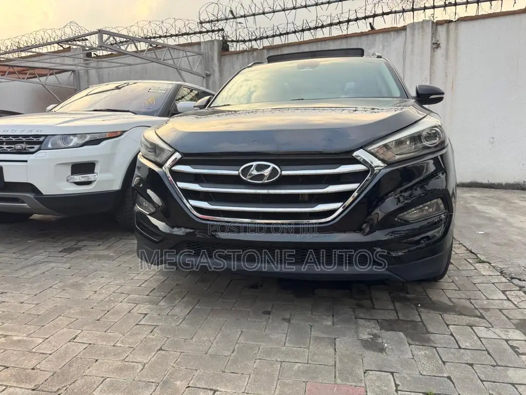Hyundai Tucson 2016 Black