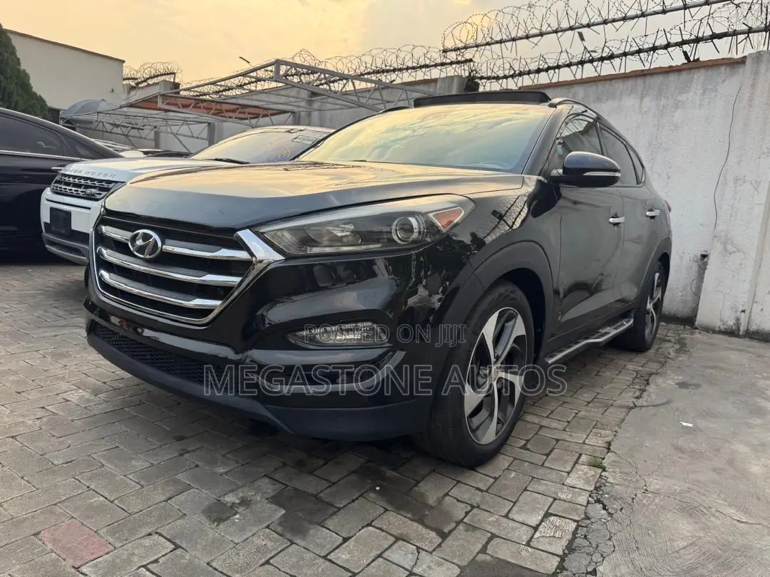Hyundai Tucson 2016 Black