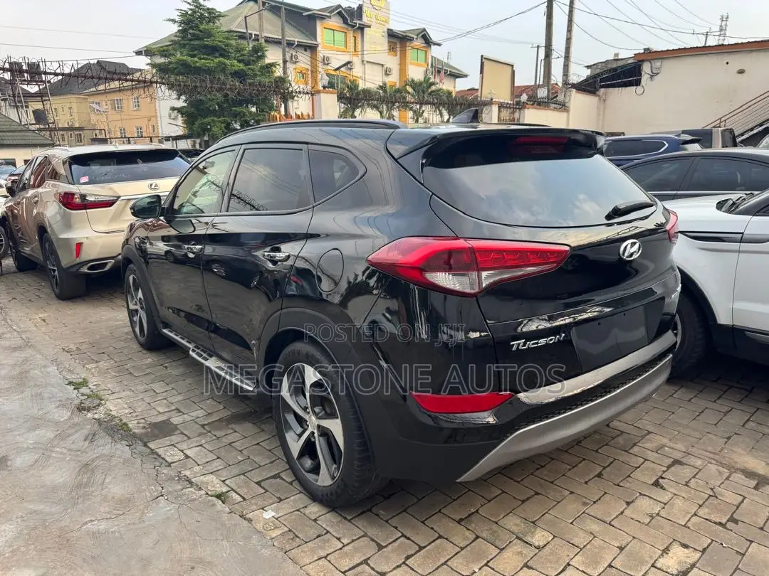 Hyundai Tucson 2016 Black