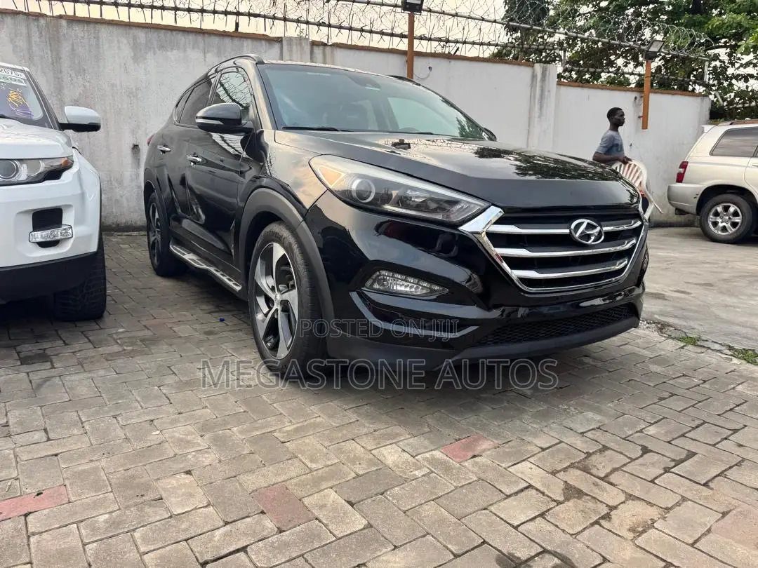 Hyundai Tucson 2016 Black