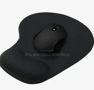 Mouse Pad With Wrist Support