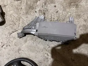 Knee Airbag Camry 2007