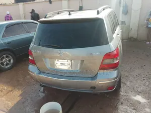 Mercedes-Benz GLK-Class 350 4MATIC 2012 Silver
