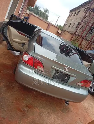 Lexus ES 330 Sedan 2004 Green