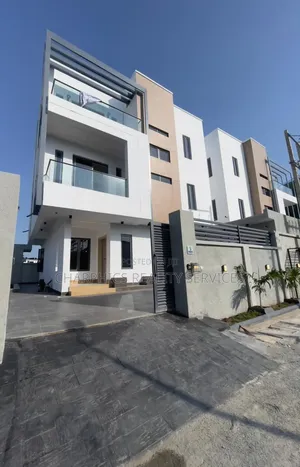 5bdrm Duplex in Lekki Phase 1 for sale