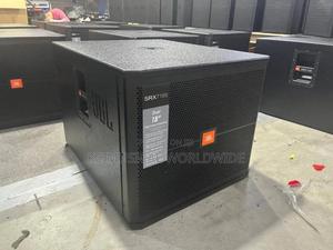 Quality JBL Subwoofer Srx718