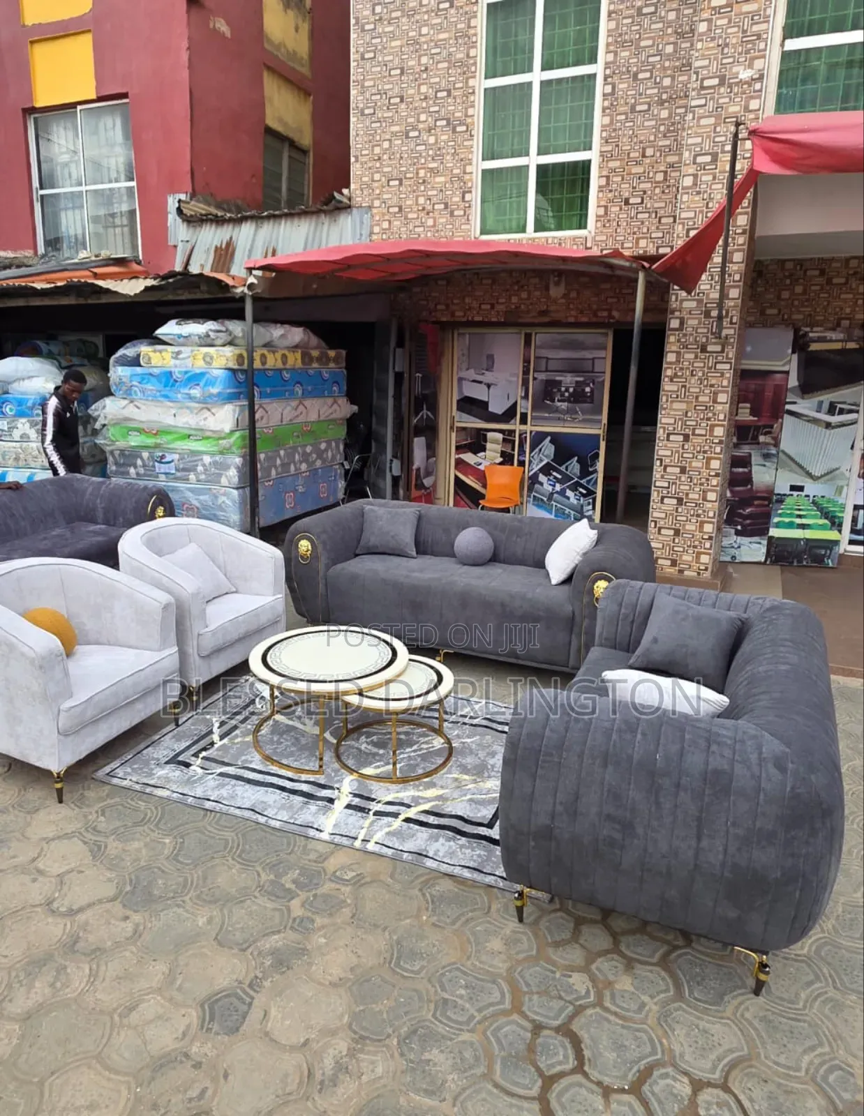 Quality Sitting Room Sofa Chair