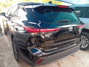 Toyota Highlander XLE AWD 2020 Black