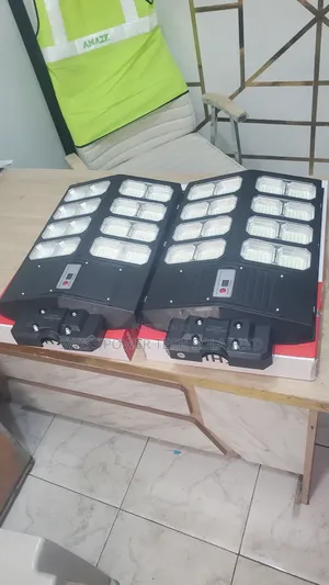 16 Eye All in One Solar Street Light