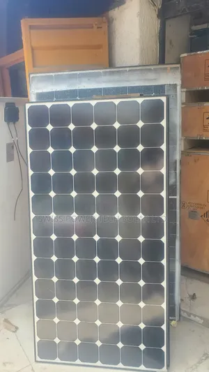 All Black 300w Sun Power Mono Panel