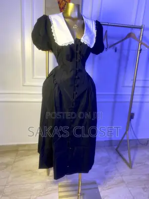 Classy Black Dress for Ladies