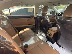 Lexus ES 350 FWD 2018 Gray