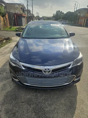 Toyota Avalon XLE 4dr Sedan (3.5L 6cyl 6A) 2014 Blue