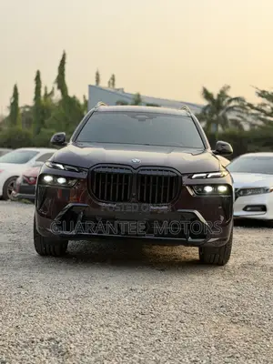 New BMW X7 2025 Burgundy