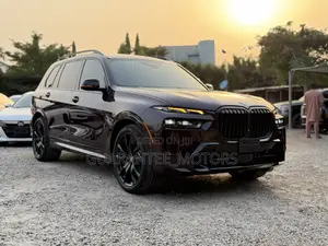 New BMW X7 2025 Burgundy
