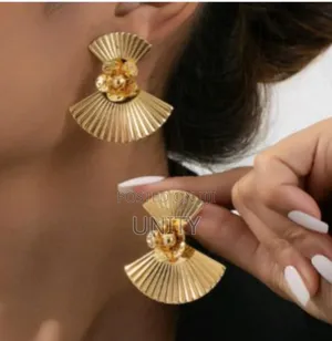 Unique Earring