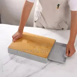 Bamboo Cutting Board With a Detachable Drawer Tray