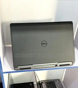 Laptop Dell Precision 7720 32GB Intel Core i7 SSD 512GB