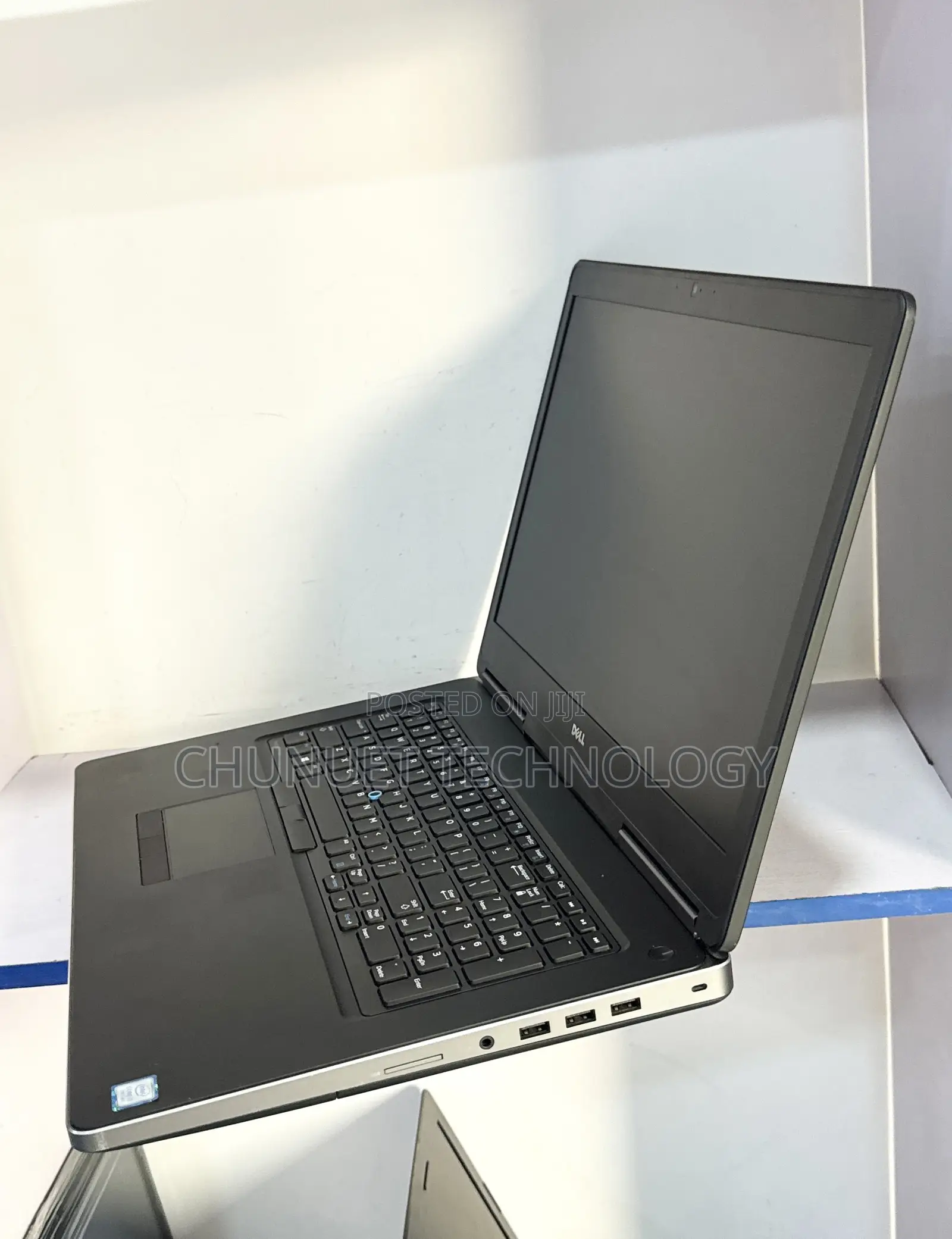 Laptop Dell Precision 7720 32GB Intel Core i7 SSD 512GB
