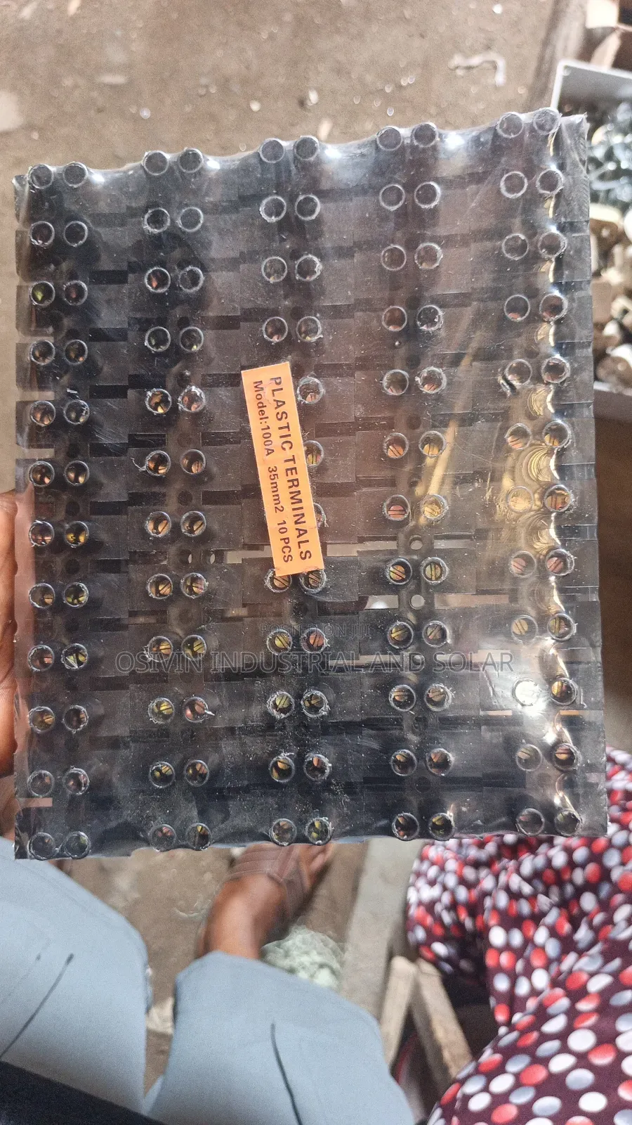 100a 32mm Plastic Terminal