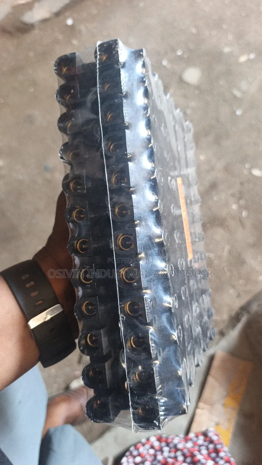 100a 32mm Plastic Terminal