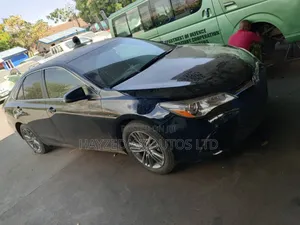 Toyota Camry SE 4dr Sedan (2.5L 4cyl 6A) 2016 Black