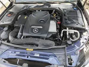 Mercedes-Benz C300 Luxury 4dr AWD 4Matic Sedan (2.0L 4cyl 7A) 2015 Blue